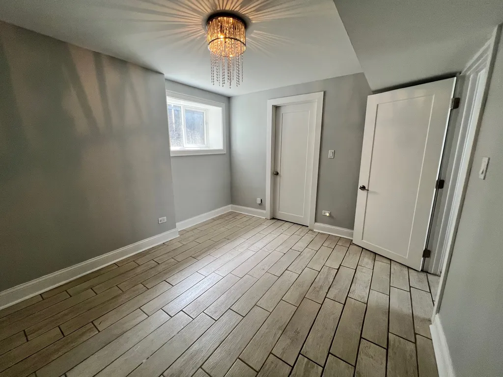 6351 South Evans Avenue Chicago IL 60637