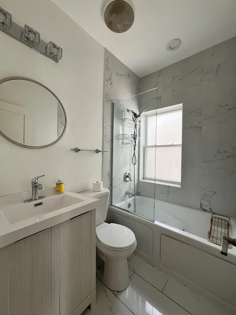 6351 South Evans Avenue Chicago IL 60637