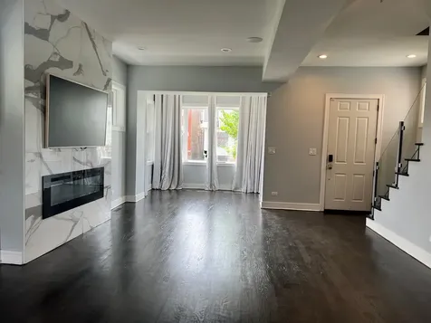 6351 South Evans Avenue Chicago IL 60637