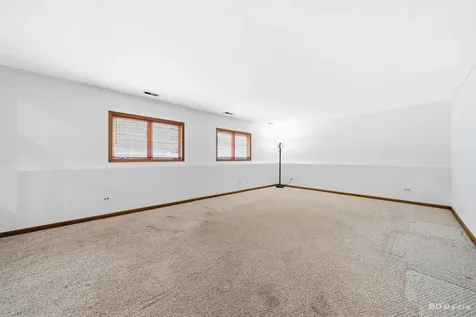 4035 216TH Street Matteson IL 60443