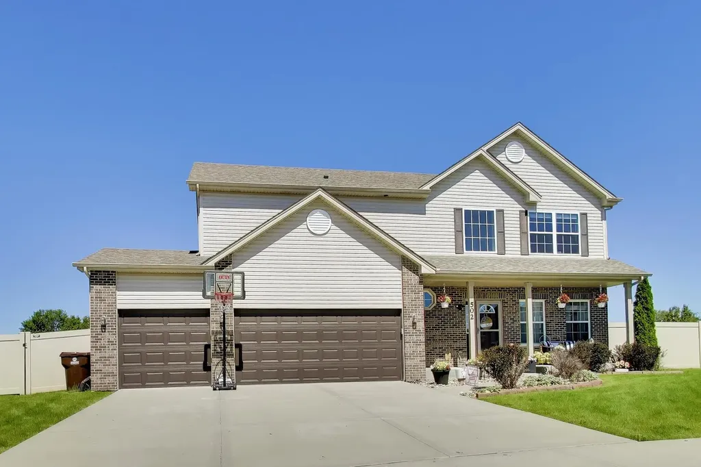 502 Fighting Irish Circle Manteno IL 60950
