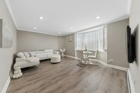 5506 Lincoln Avenue Morton Grove IL 60053