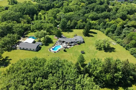147 Old Dundee Road Barrington Hills IL 60010