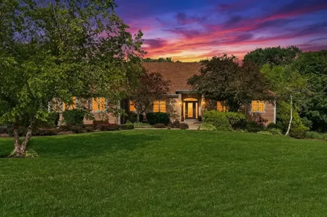 40273 North Goldenrod Lane Wadsworth IL 60083
