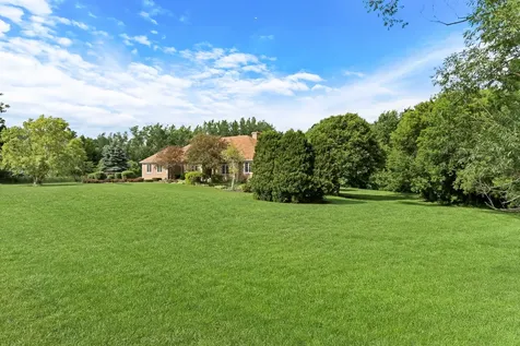40273 North Goldenrod Lane Wadsworth IL 60083
