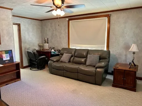 204 East 6th Street Pecatonica IL 61063