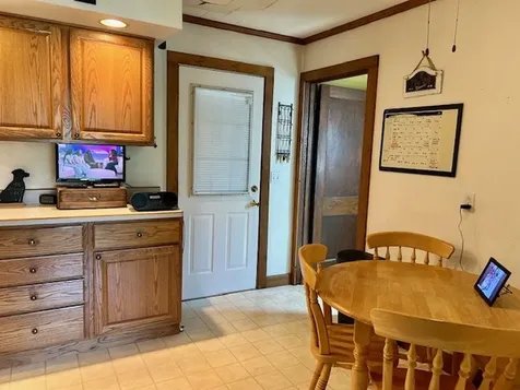 204 East 6th Street Pecatonica IL 61063