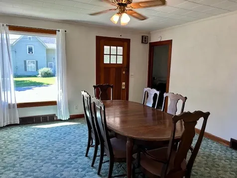 204 East 6th Street Pecatonica IL 61063