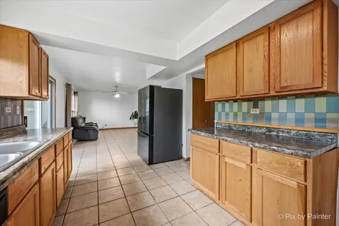 1755 Mission Hills Drive Elgin IL 60123