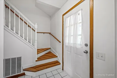1755 Mission Hills Drive Elgin IL 60123