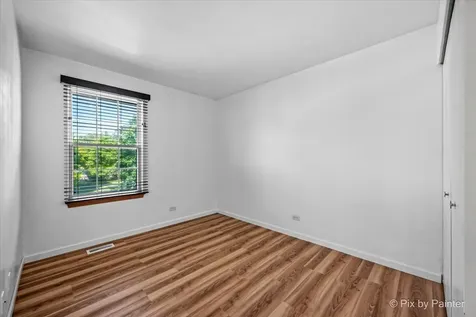 1755 Mission Hills Drive Elgin IL 60123