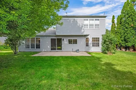 1755 Mission Hills Drive Elgin IL 60123