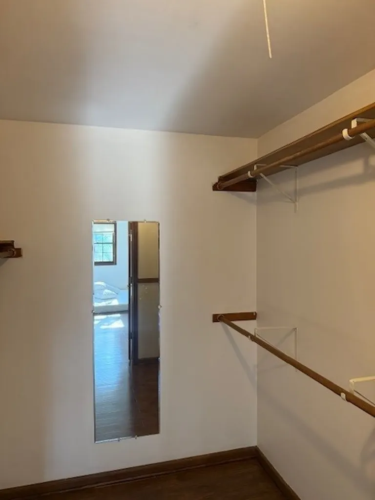 102 North Stauffer Drive Naperville IL 60540