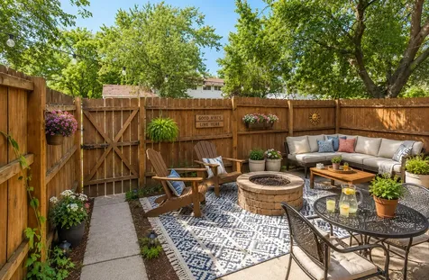 4028 Oxford Court Streamwood IL 60107