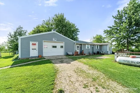 2038 North 43rd Road Leland IL 60531