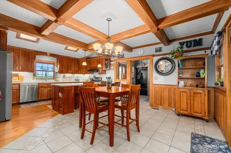 2038 North 43rd Road Leland IL 60531