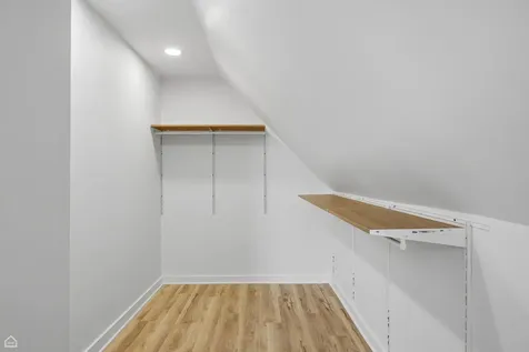 3642 West Belmont Avenue Chicago IL 60618
