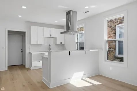 3642 West Belmont Avenue Chicago IL 60618