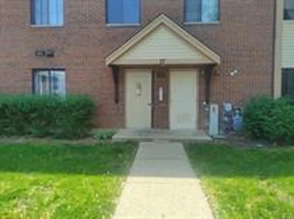 17 Parkside Court Vernon Hills IL 60061