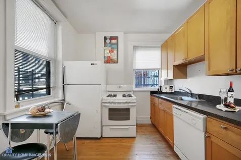 2774 North Kenmore Avenue Chicago IL 60614