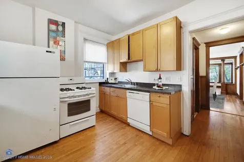 2774 North Kenmore Avenue Chicago IL 60614