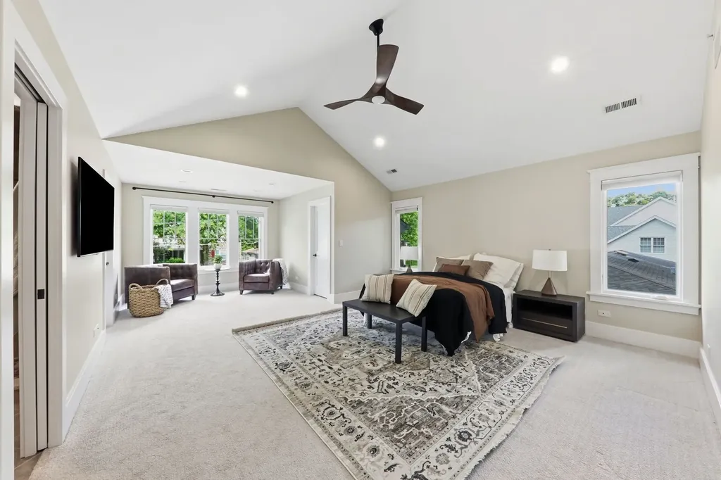 451 Lowell Avenue Glen Ellyn IL 60137