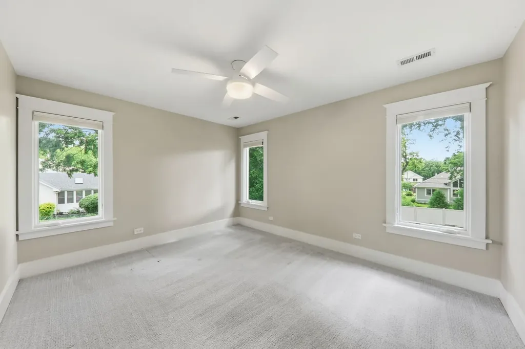 451 Lowell Avenue Glen Ellyn IL 60137