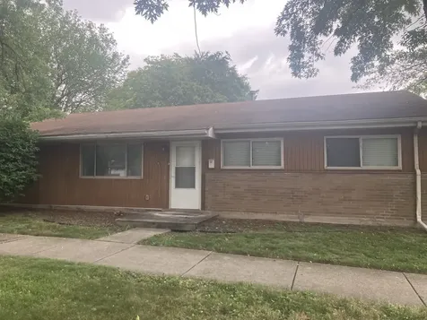 17246 Community Street Lansing IL 60438