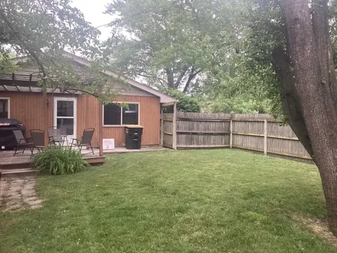 17246 Community Street Lansing IL 60438