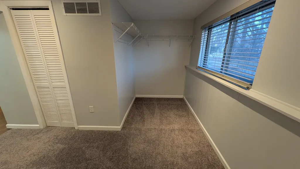 117 Galewood Drive Bolingbrook IL 60440