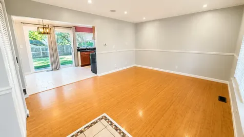 117 Galewood Drive Bolingbrook IL 60440
