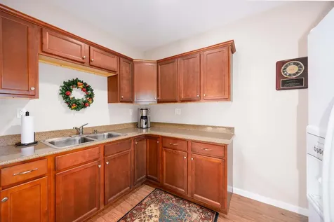 10829 Clubview Court Benton IL 62812