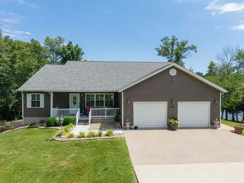 10829 Clubview Court Benton IL 62812
