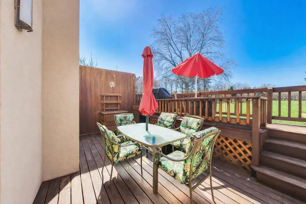 1 Maple Tree Court Elmhurst IL 60126