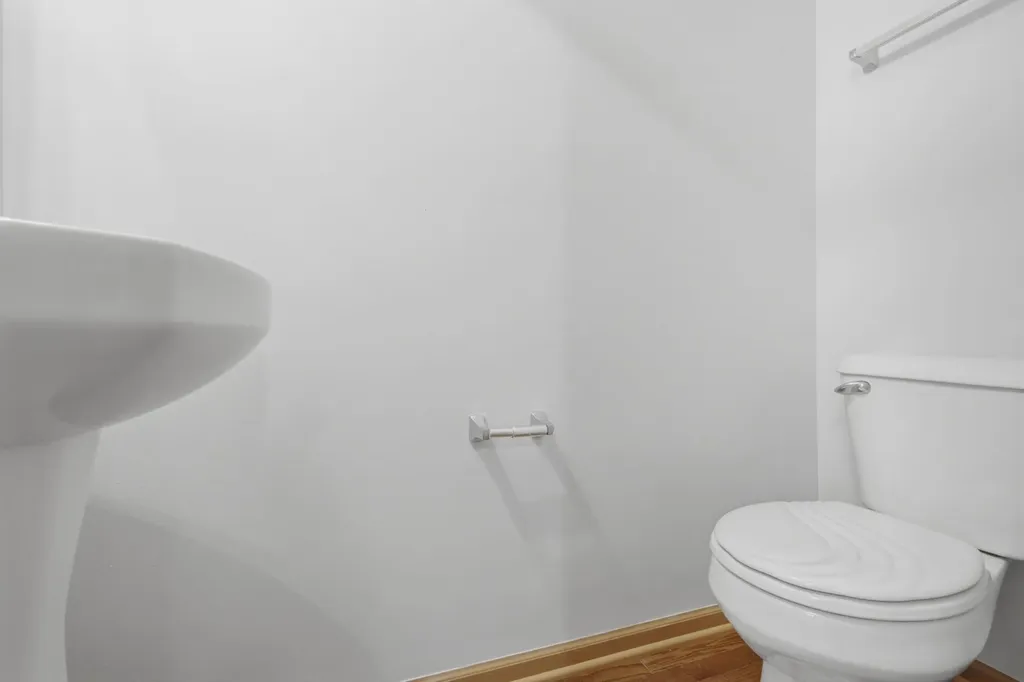 1758 Edith Lane Aurora IL 60504