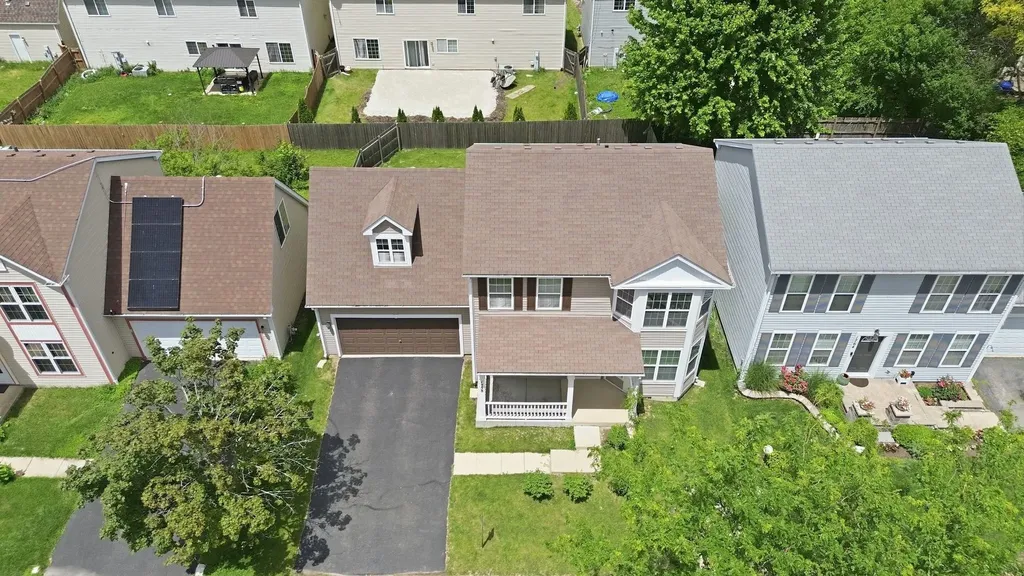 1758 Edith Lane Aurora IL 60504