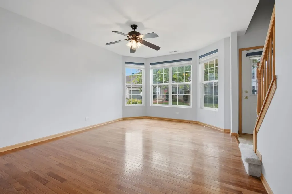 1758 Edith Lane Aurora IL 60504