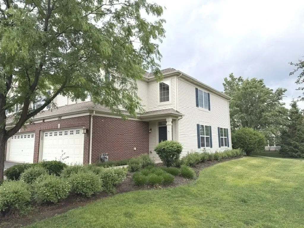11967 Brunschon Lane Huntley IL 60142