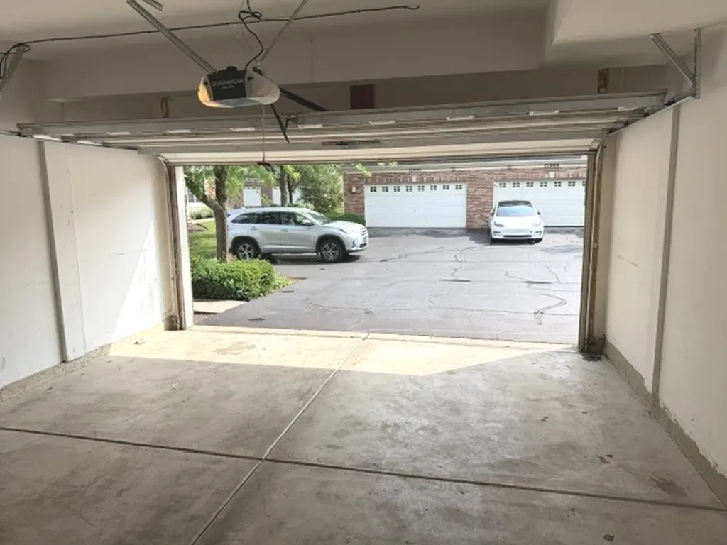 11967 Brunschon Lane Huntley IL 60142