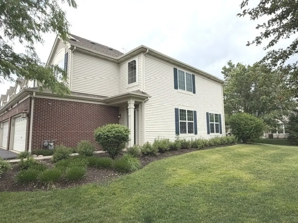 11967 Brunschon Lane Huntley IL 60142