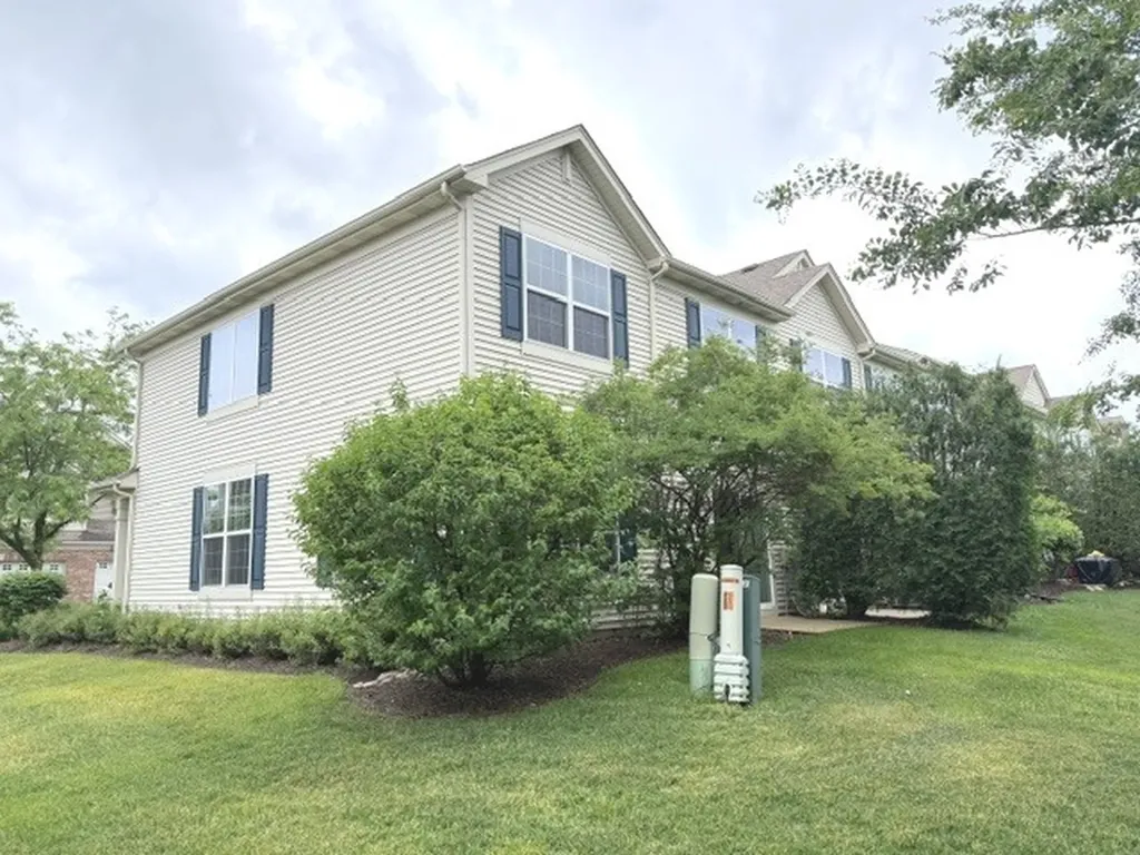 11967 Brunschon Lane Huntley IL 60142