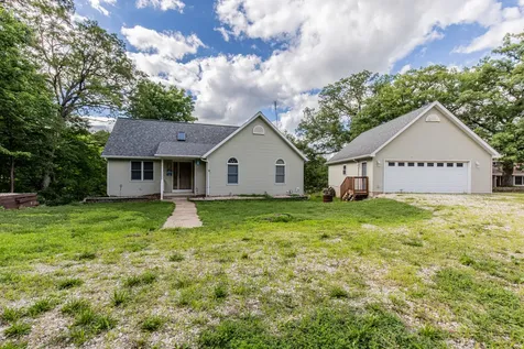 19 Chairtree Court Putnam IL 61560