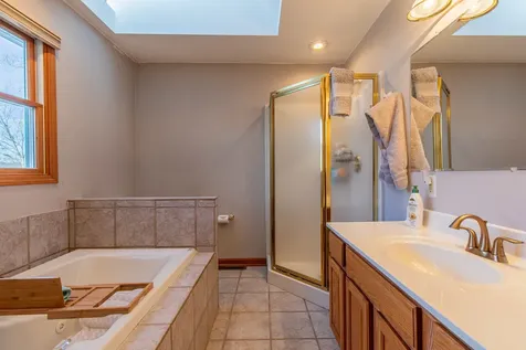 19 Chairtree Court Putnam IL 61560