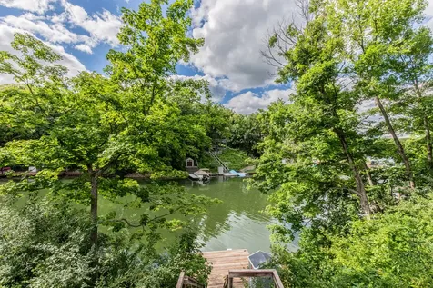 19 Chairtree Court Putnam IL 61560