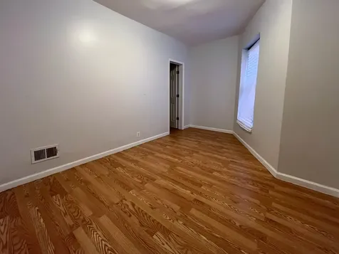 7721 South Peoria Street Chicago IL 60620