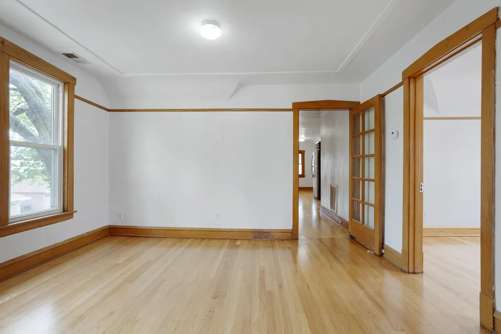 4101 West Oakdale Avenue Chicago IL 60641