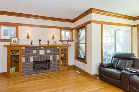 4101 West Oakdale Avenue Chicago IL 60641