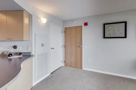 1720 Maple Avenue Evanston IL 60201