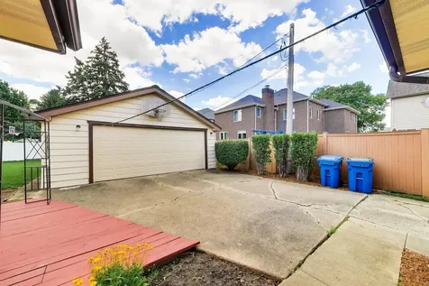 336 West Fremont Avenue Elmhurst IL 60126