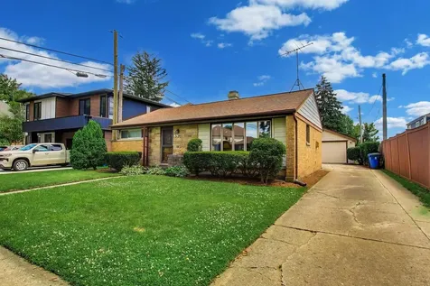 336 West Fremont Avenue Elmhurst IL 60126